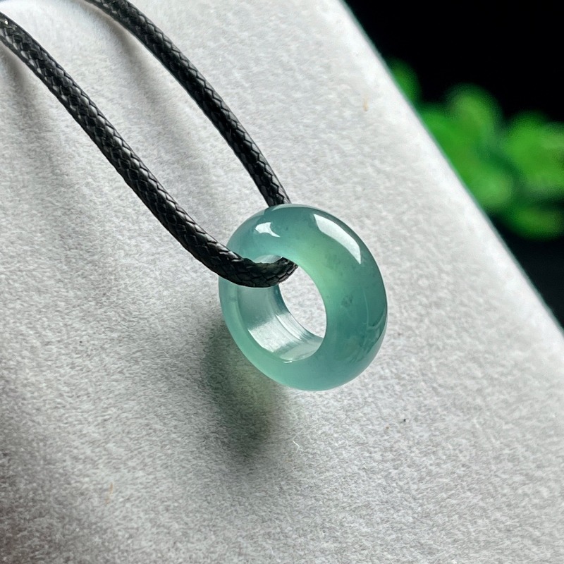 Jewelry & Watches Bench - Natural Emerald Blue Water Lucky Bead