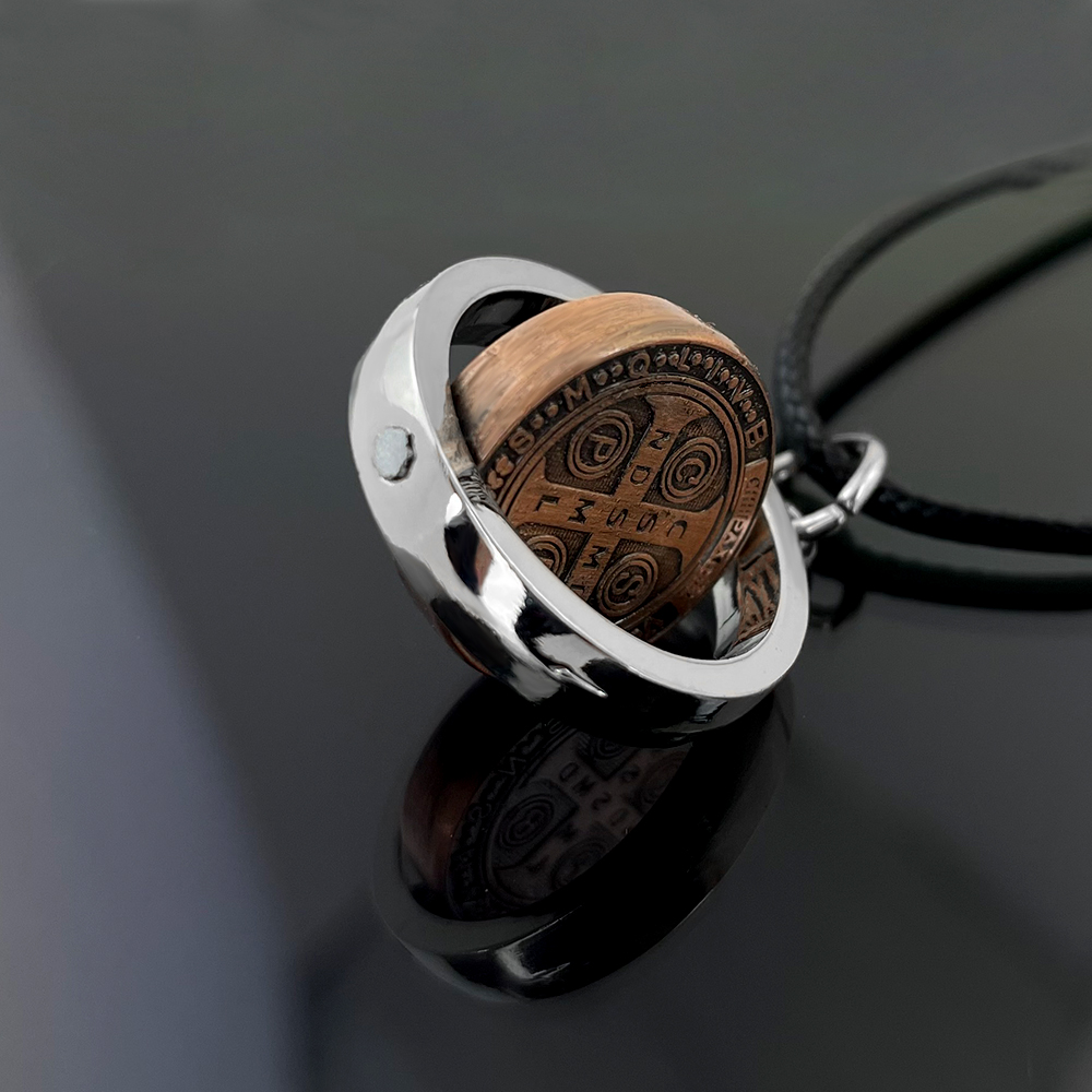 New St Benedict Medal Necklace - огляд і ціна Jewelry & Watches Bench